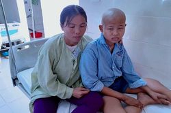 Lời khẩn cầu của người mẹ có 2 con bị ung thư
