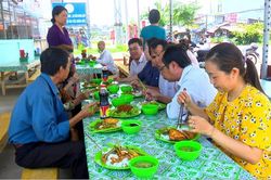 TP.Sa Đéc: Khai trương quán cơm chay thiện nguyện 0 đồng