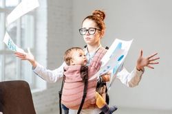Người trẻ không muốn có con: Sợ mất tự do, sợ tốn kém, sợ xấu