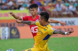 Tổng hợp vòng đấu thứ 19 V.League: Hà Nội soán ngôi đầu, SLNA tìm được chiến thắng