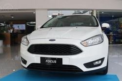 Ford Focus hạ giá trước khi bị khai tử ở Việt Nam