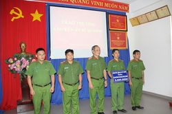 Công an Tây Ninh khen thưởng 2 tập thể phá án