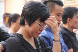 Sao Việt: Quá nhiều phi lý, tắc trách trong vụ bé trai tử vong do bị bỏ quên trên xe