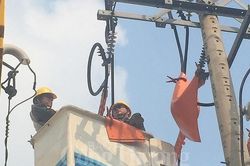 TP. Hồ Chí Minh đảm bảo an toàn điện mùa mưa bão
