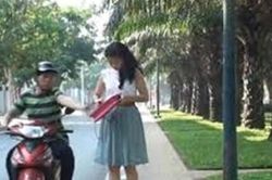 Thợ hồ kiêm... cướp giật
