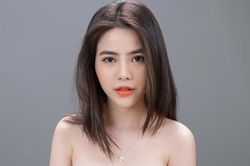 Á hậu Thủy Tiên 'biến hóa' trong thời trang Châu Á