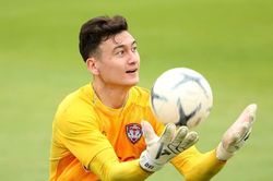 Thủ môn Đặng Văn Lâm được Muangthong United ngợi ca hết lời