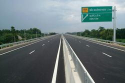 Chủ đầu tư cao tốc Đà Nẵng - Quảng Ngãi chậm hoàn trả các công trình dân sinh