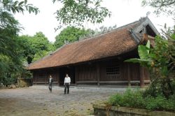 Xây dựng chính sách hỗ trợ xã, vùng an toàn khu cách mạng