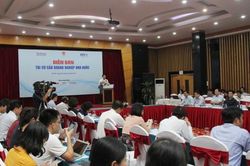 Nhà đầu tư Việt mua cổ phần vì 'đất vàng' hơn là thương hiệu