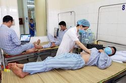 Người đàn ông khỏe mạnh, tử vong sau 2 ngày vào viện vì sốt xuất huyết