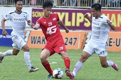 HAGL 2-3 Viettel: HLV Lee Tae Hoon than vãn về lịch thi đấu