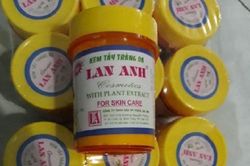 Đình chỉ lưu hành, thu hồi 6 loại mỹ phẩm không đảm bảo chất lượng