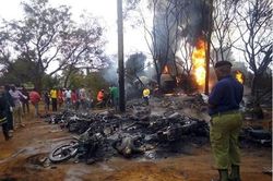 Xe nhiên liệu nổ tung ở Tanzania, 57 người chết cháy đen