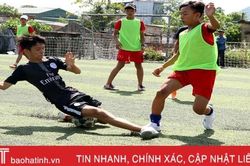 12 cầu thủ bóng đá nhí trúng tuyển vào lò đào tạo Hà Tĩnh
