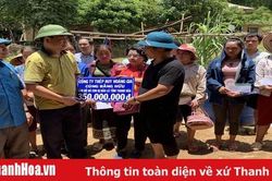 Công ty TNHH Thép Huy Hoàng Gia (TP Hồ Chí Minh) trao tặng 350 triệu đồng cho nhân dân huyện Quan Sơn khắc phục thiệt hại do mưa lũ