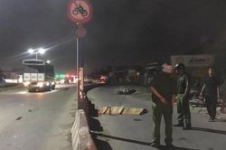 Tông dải phân cách trên QL51, hai thanh niên tử nạn