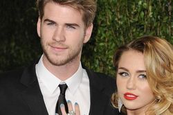 Miley Cyrus và Liam Hemsworth đường ai nấy đi sau chưa đầy một năm kết hôn