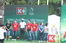 Dwight Yorke sẵn sàng làm HLV trưởng M.U nếu có cơ hội