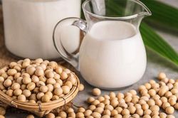 Những thực phẩm gây hại cho 'chuyện ấy' không phải ai cũng biết