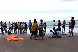 Tắm biển tại khu du lịch Đất Lành: 4 người tử vong, 2 người mất tích