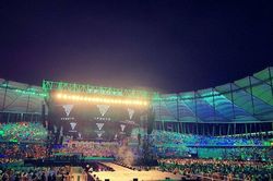Eunhyuk (Super Junior) lặng lẽ dưới khán đài, chỉ đạo concert kỷ niệm 6 năm debut của TFBOYS