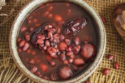 Chè thập cẩm mà nấu thế này thì vừa mát vừa bổ, vừa ngon lại vừa tốt đủ đường