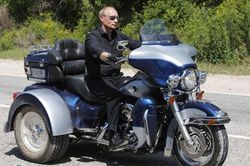 Chặng đường 20 năm uy quyền của Tổng thống Nga Vladimir Putin