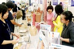 Hàng Việt xâm nhập kênh phân phối ngoại