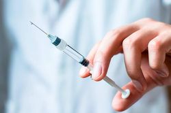 Nhiều phòng khám bị tố 'vẽ bệnh moi tiền'