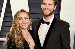 Liam Hemsworth lên tiếng về chuyện chia tay Miley Cyrus