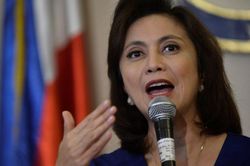 Phó TT Philippines cảnh báo dân đang sợ ông Duterte 'bán mình' cho TQ