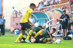 Thua thế hệ Công Phượng, Xuân Trường, U18 Australia trả đũa Việt Nam