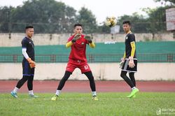Thủ môn SLNA phải nghỉ thi đấu 2 năm vì chấn thương