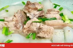 Canh củ cải trắng hầm xương