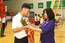 Khai mạc Giải bóng đá nhi đồng cúp Báo Đồng Nai lần thứ 17