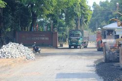 Bắt quả tang doanh nghiệp xả thải chưa xử lý ra sông Cầu