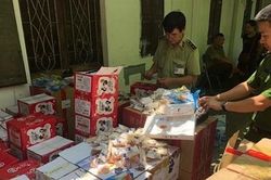 Hà Nội: Thu giữ số lượng lớn bánh trung thu nhập lậu