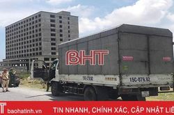 Truy tìm đối tượng chở thuốc lá, rượu ngoại 'bỏ của chạy lấy người'