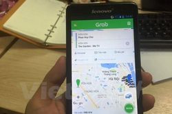 Grab ủng hộ taxi truyền thống chuyển mô hình sang xe công nghệ