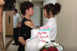 Nụ hôn của Bảo Hân 'Về nhà đi con' và hot girl khổ vì một chiếc bánh