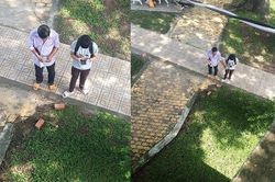 Rơi nước mắt cảnh người cha nghèo dúi từng đồng tiền lẻ cho con trai: 'Ráng học nghe con, ở nhà bố mẹ lo được'