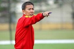 HLV Hoàng Anh Tuấn từ chức sau trận U18 Việt Nam thua U18 Campuchia!