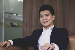 Chân dung 'thiếu gia nghìn tỷ' nhưng giản dị nhà bầu Hiển