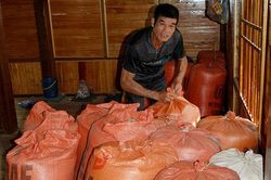 Học làm theo Bác ở Ðảng bộ xã Nà Sáy