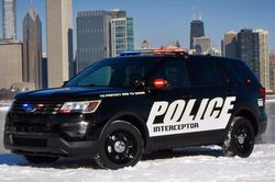 Sử dụng xe tuần tra Ford Explorer Interceptor, cảnh sát Mỹ bị ngộ độc khí hàng loạt