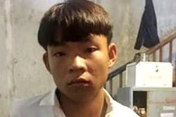 Tên cướp trốn nã bị lộ 'thân phận' khi đang đóng vai du khách