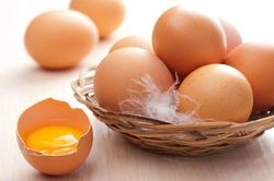 8 thực phẩm giúp bạn ngủ ngon, tốt hơn thuốc an thần