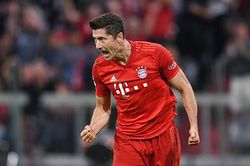 Bayern 2-2 Hertha Berlin: Lewandowski lập cú đúp, 'Hùm xám' vẫn mất điểm