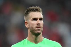 Mất cả 2 thủ môn chính, Liverpool chọn ai để đấu Southamtpon?